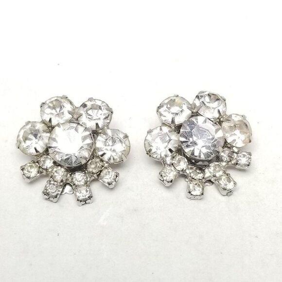 Vintage Sparkle Rhinestone Cluster Clip On Earrings, Silver Tone, Estate - Picture 2 of 5